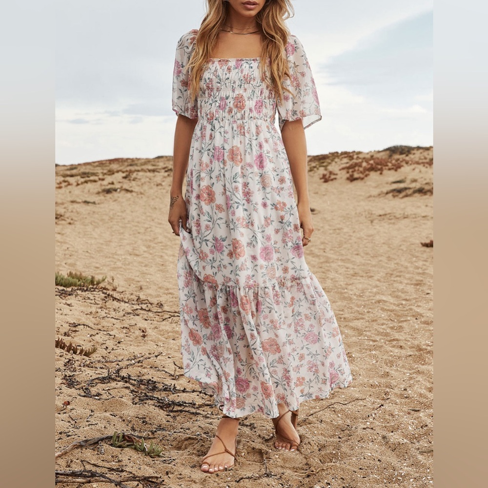 Saltwater Luxe Lula Floral Maxi Dress Size M